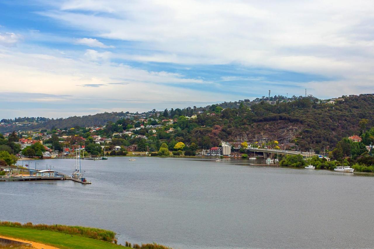 Peppers Silo Hotel Launceston Szoba fotó View of the Swan River from the Perth Hills